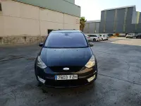 Usado Ford Galaxy Ghia 140 CV (102 kW) 2008 Negro Monovolumen