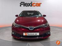 Usado Toyota Auris Hybrid Active 136 CV (100 kW) 2017 Rojo