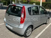 Usado Mitsubishi Colt Inform 95 CV (69 kW) 2006 Gris / plata Monovolumen