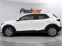Usado Kia Stonic 84 CV (61 kW) 2022 Blanco SUV