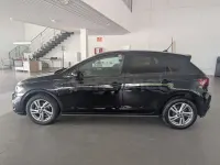 Usado VW Polo R-line 95 CV (69 kW) 2022 Negro Utilitario