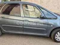 Usado Citroën Xsara Picasso Exclusive 110 CV (80 kW) 2010 Gris / plata Monovolumen