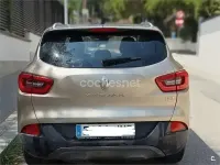Usado Renault Kadjar Zen 130 CV (95 kW) 2016 Beige SUV