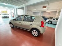 Usado Dacia Sandero Ambiance 75 CV (55 kW) 2008 Verde Utilitario