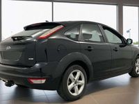 Usado Ford Focus Trend 109 CV (80 kW) 2010 Negro Utilitario