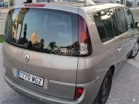 Usado Renault Espace Initiale 150 CV (110 kW) 2011 Gris / plata Monovolumen