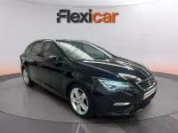 Usado Seat Leon ST FR 150 CV (110 kW) 2019 Negro Familiar