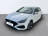 Usado Hyundai i30 N Line 100 CV (73 kW) 2024 Blanco Berlina