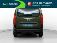 Usado Opel Combo Edition 100 CV (73 kW) 2025 Verde Monovolumen