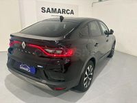 Usado Renault Arkana Equilibre 145 CV (106 kW) 2022 Negro SUV