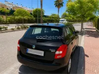 Usado Skoda Fabia Style 90 CV (66 kW) 2011 Negro Berlina