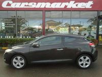 Usado Renault Mégane III Expression 111 CV (81 kW) 2009 Negro Coupe