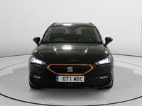 Usado Seat Leon Style 116 CV (85 kW) 2022 Negro Familiar