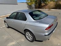 Usado Alfa Romeo 156 120 CV (88 kW) 1998 Gris / plata Berlina