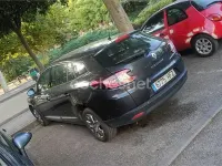 Usado Renault Mégane GrandTour Dynamique 110 CV (80 kW) 2011 Negro Familiar