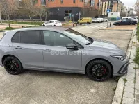 Usado VW Golf VIII GTE 245 CV (180 kW) 2021 Gris / plata Berlina