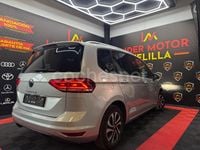 Usado VW Touran Advance 150 CV (110 kW) 2022 Gris / plata Monovolumen