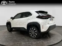 Usado Toyota Yaris Cross Active 116 CV (85 kW) 2022 Blanco SUV