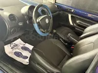 Usado VW New Beetle 90 CV (66 kW) 1999 Azul Utilitario