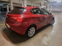 Usado Alfa Romeo Giulietta 120 CV (88 kW) 2017 Rojo Utilitario
