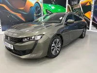 Usado Peugeot 508 SW GT-line 160 CV (117 kW) 2020 Verde Familiar