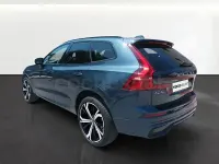 Usado Volvo XC60 Plus 350 CV (257 kW) 2024 Azul SUV