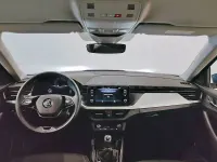 Usado Skoda Kamiq Selection 115 CV (84 kW) 2025 Gris / plata SUV