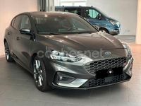 Usado Ford Focus ST 280 CV (205 kW) 2020 Gris / plata Berlina
