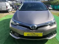 Käytetty Toyota Auris Hybrid Design 136 HP (100 kW) 2016