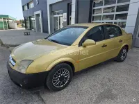 Usado Opel Vectra Comfort 125 CV (91 kW) 2003 Amarillo Berlina