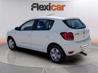 Usado Dacia Sandero Comfort 95 CV (69 kW) 2020 Blanco Utilitario