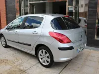 Usado Peugeot 308 120 CV (88 kW) 2007 Gris / plata Utilitario