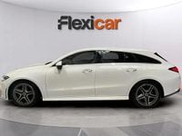 Usado Mercedes CLA200 Shooting Brake 165 CV (121 kW) 2021 Blanco Familiar