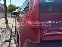 Usado Citroën C4 92 CV (67 kW) 2006 Rojo Berlina