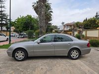 Usado Mercedes E280 Avantgarde 190 CV (139 kW) 2006 Gris / plata Berlina