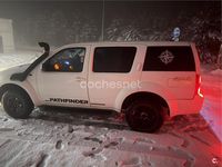 Usado Nissan Pathfinder SE 174 CV (127 kW) 2005 Blanco SUV