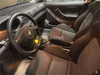 Usado Seat Leon Sport 105 CV (77 kW) 2003 Negro Utilitario