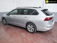 Usado VW Golf VIII Life 130 CV (95 kW) 2022 Gris / plata Familiar