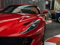 Usado Ferrari 812 799 CV (587 kW) 2023 Rojo Descapotable