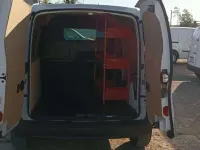 Usado Renault Kangoo 75 CV (55 kW) 2018 Blanco Monovolumen