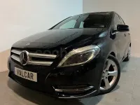 Usado Mercedes B200 136 CV (100 kW) 2013 Negro Utilitario