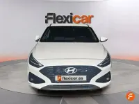 Usado Hyundai i30 120 CV (88 kW) 2024 Blanco