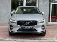 Usado Volvo XC60 Core 197 CV (144 kW) 2023 Gris / plata SUV