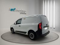 Usado Renault Kangoo 80 kW (109 CV) 2022 Blanco Monovolumen