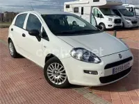 Usado Fiat Punto 95 CV (69 kW) 2018 Blanco Utilitario