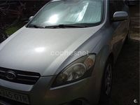 Usado Kia ProCeed 90 CV (66 kW) 2010 Gris / plata Utilitario