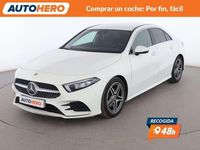Usado Mercedes A180 AMG line 117 CV (86 kW) 2019 Blanco Berlina