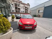 Usado Ford Focus Sport 116 CV (85 kW) 2007 Rojo Utilitario