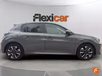 Usado Peugeot 208 Allure 100 CV (73 kW) 2025 Gris Utilitario