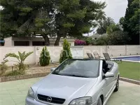 Usado Opel Astra 125 CV (91 kW) 2003 Gris / plata Descapotable